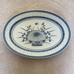 Vintage WAN YU Chinese Rice Eye Blue/White Porcelain Oval Serving Plate 14"x10"